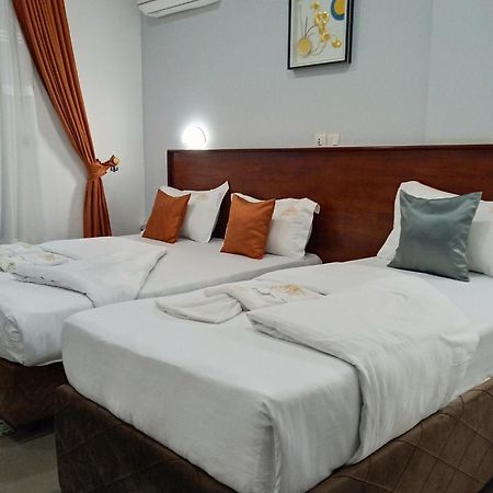 Cofe Hotel Yaounde Ngoại thất bức ảnh