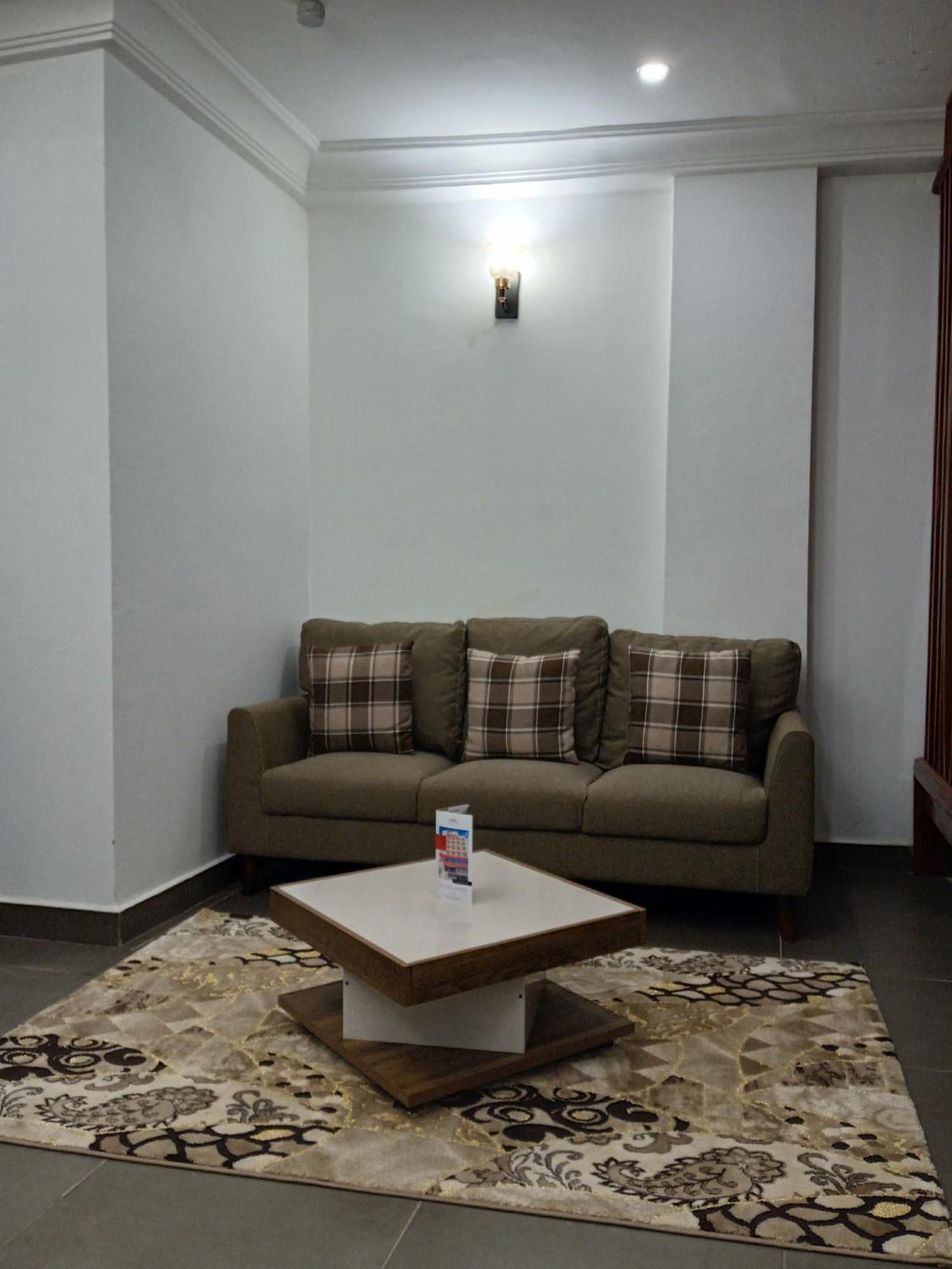Cofe Hotel Yaounde Ngoại thất bức ảnh