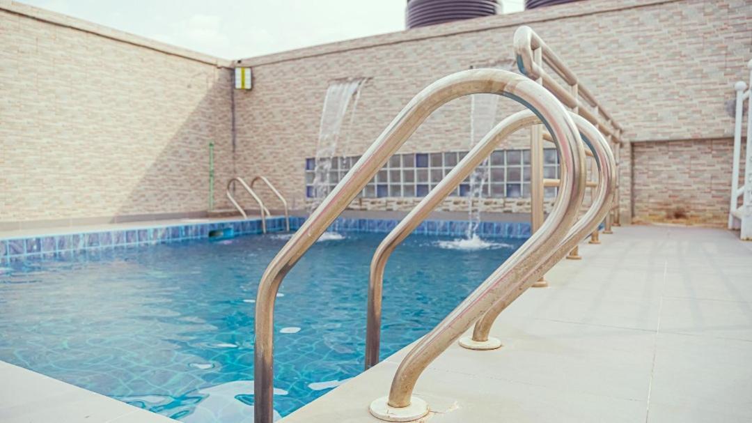 Cofe Hotel Yaounde Ngoại thất bức ảnh